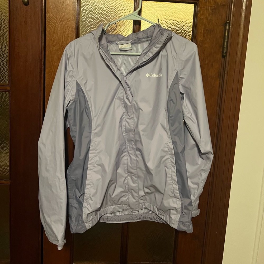 Like New Columbia Lavender Rain Coat